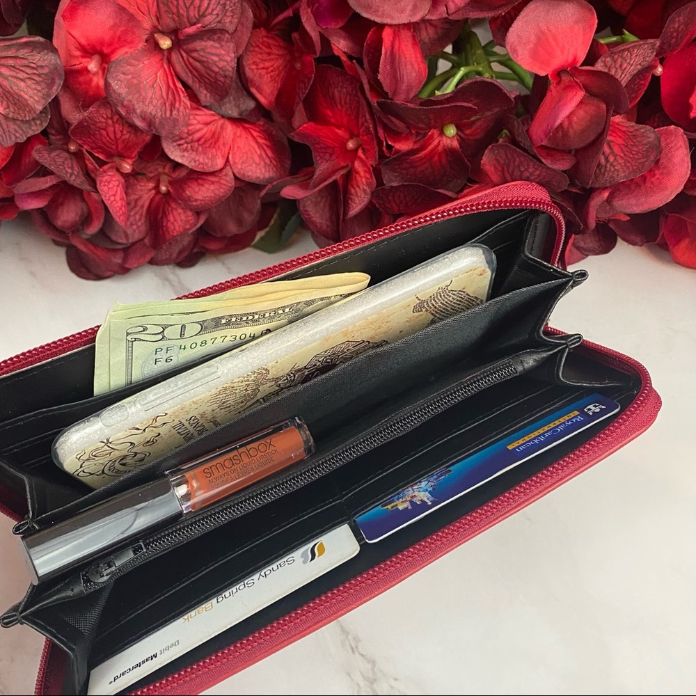 Harry Potter Hogwarts Express Platform 9 and 3/4 Clutch Wallet - Picture 7 of 12